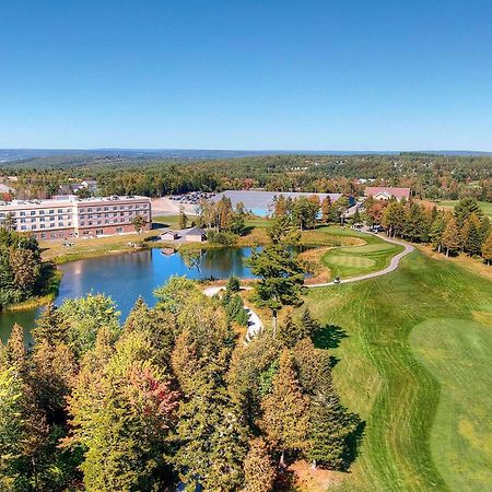 Radisson Kingswood Hotel & Suites, Fredericton Exterior foto