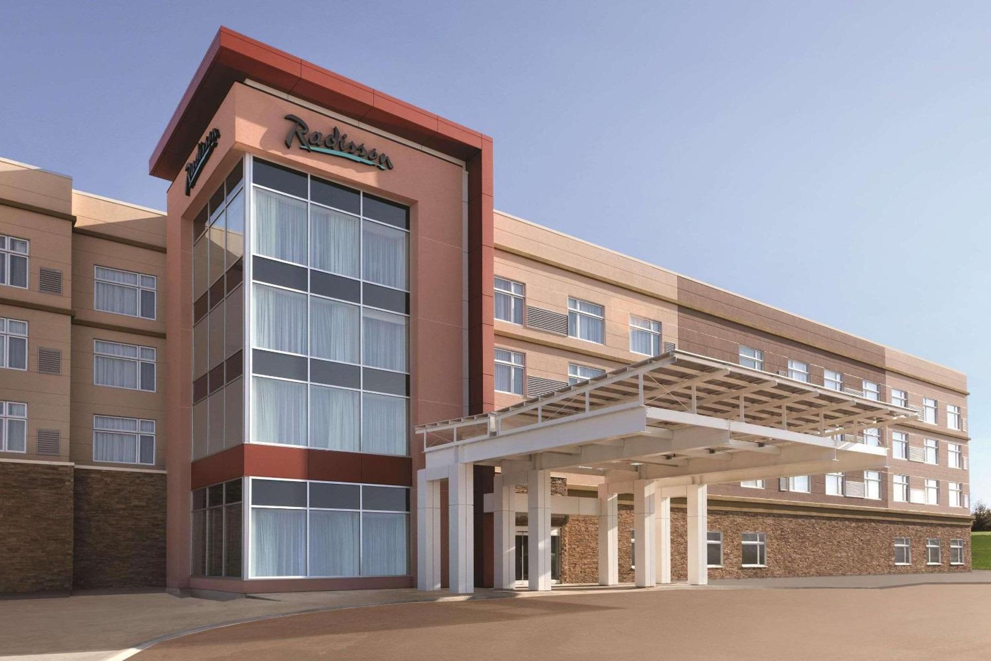 Radisson Kingswood Hotel & Suites, Fredericton Exterior foto